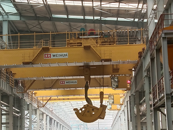 Spreader For Hot Metal Charging And Ladle Tilting02